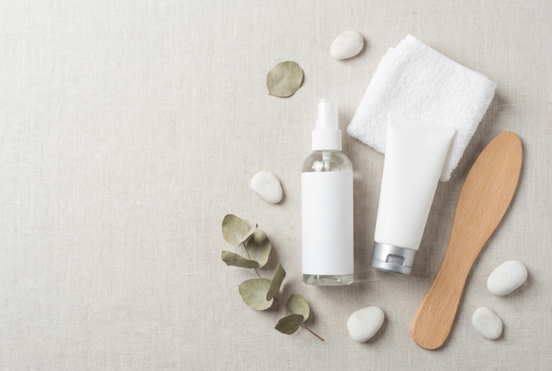 Fotantiperspirant: sikker bruk, hyppighet og supplerende pleie